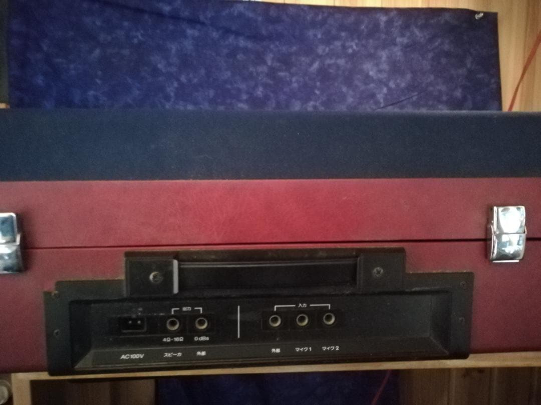 レコード、カセットテープ再生機