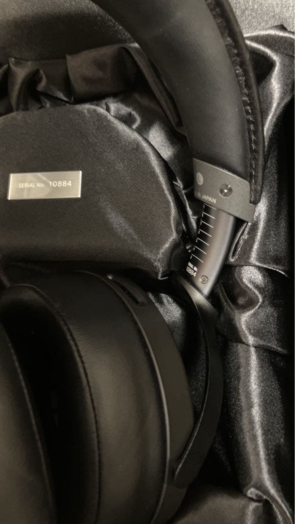 a*e様 【極美品】SONY MDR-Z1R 有線ヘッドホン