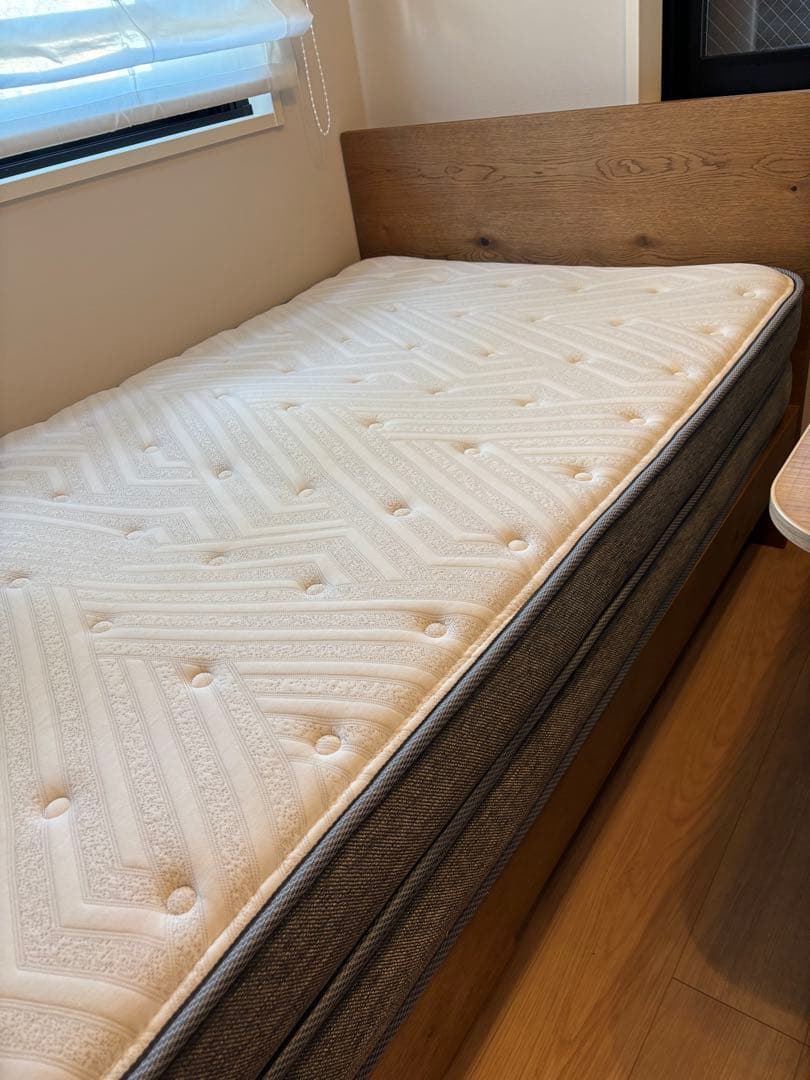 【極美品】ADDAY unico シングルフレーム＋収納引出し付き