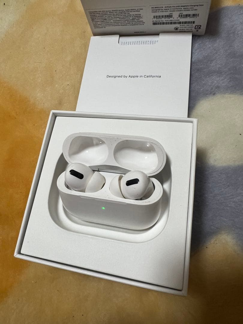 AirPods Pro 本体 充電ケーブル付き第1世代