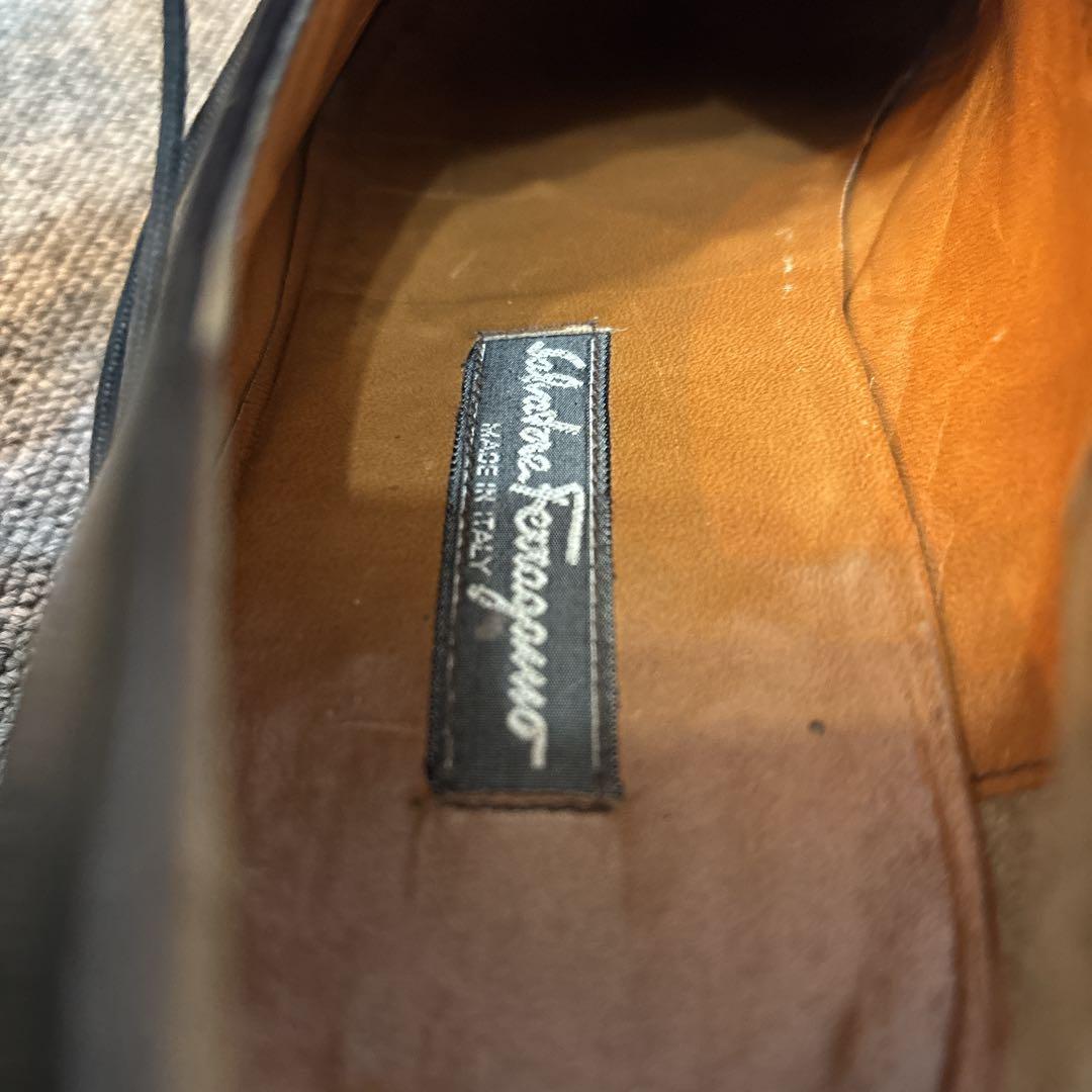 サルバトーレフェラガモ レザーシューズ ストレートチップ 黒 7.5