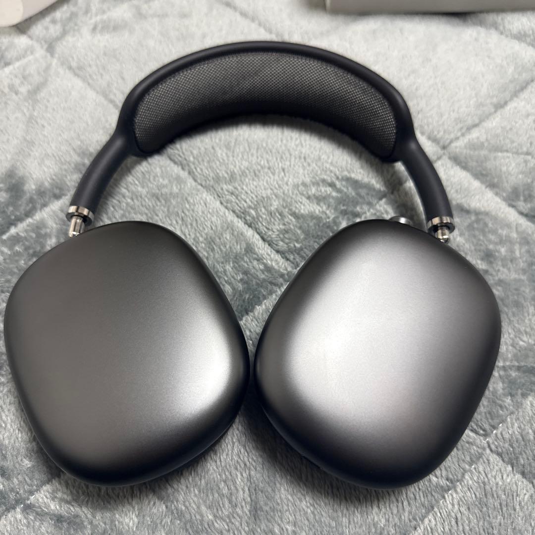 AirPods max ほぼ新品・未使用 【即日発送！！】
