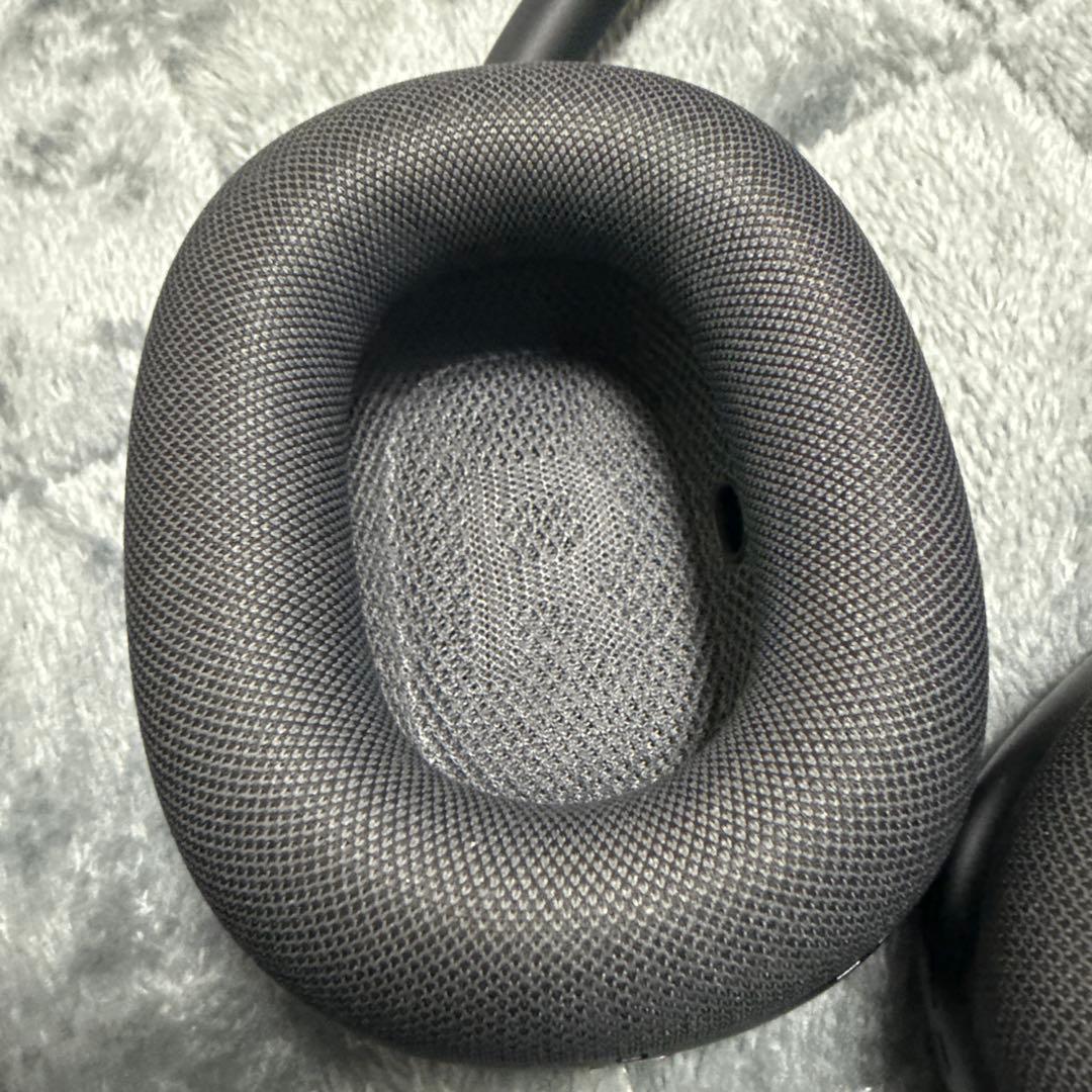 AirPods max ほぼ新品・未使用 【即日発送！！】