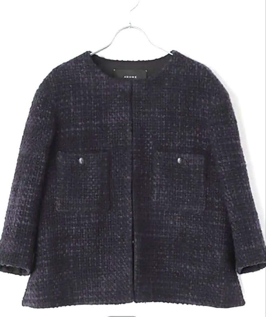 超美品ADORE 黒紺 ノーカラーツイードジャケット7-8部袖 大草直子コラボ