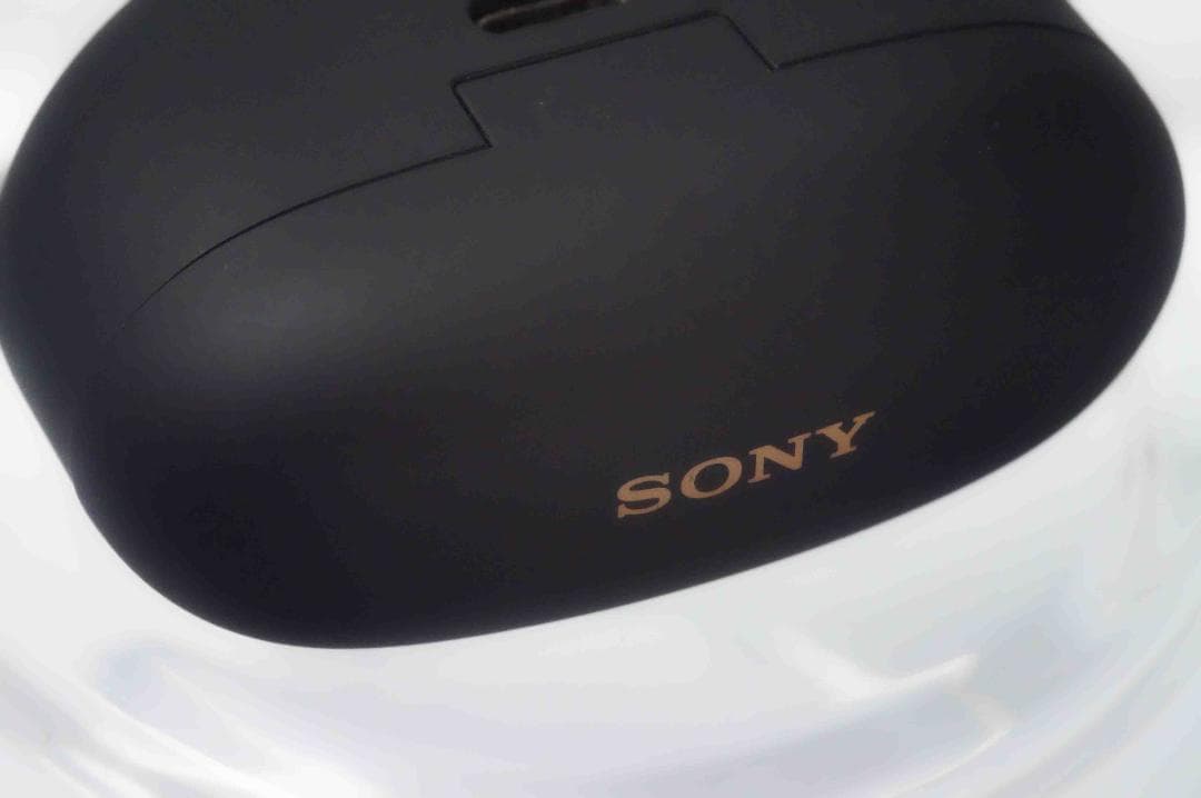 美品 SONY WF-1000XM5 ケースのみ　ソニー　1302