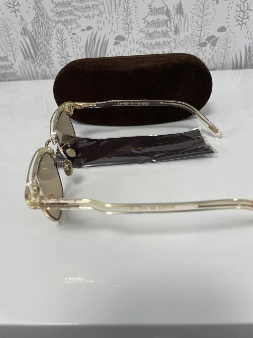 美品！【TOM FORD\トムフォード】クリアサングラス 日本限定モデル