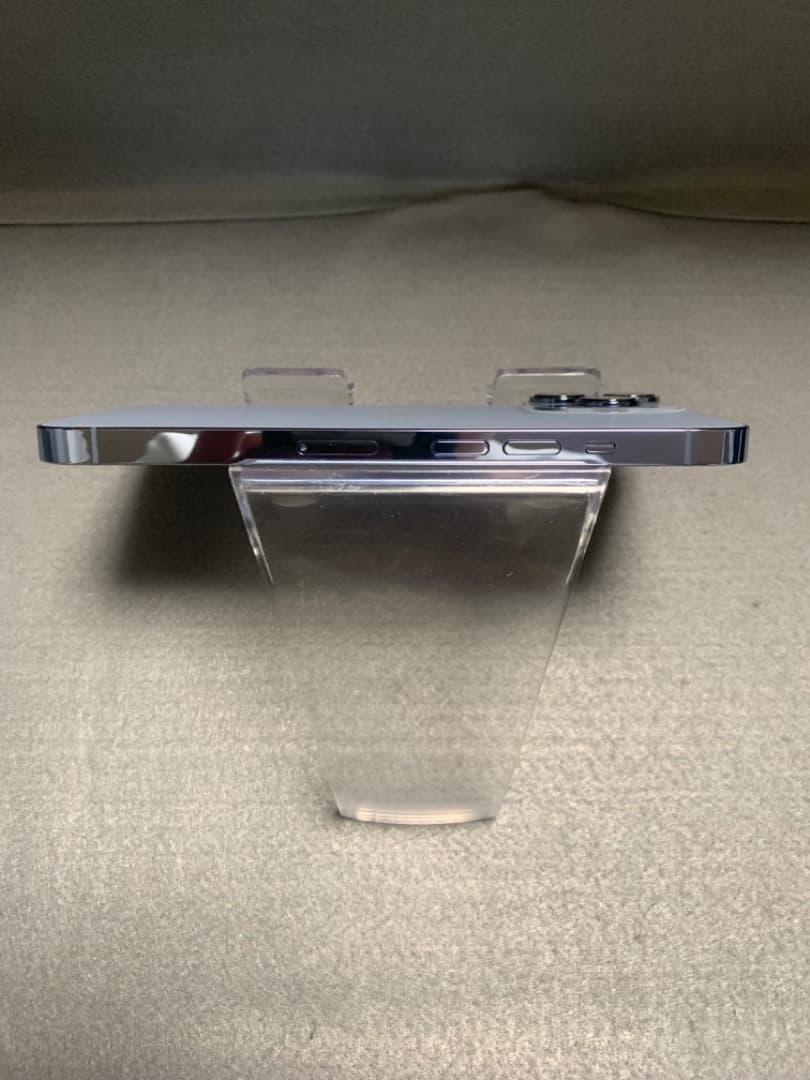 美品 国内版 SIMフリー iPhone13 Pro 256GB シエラブルー色