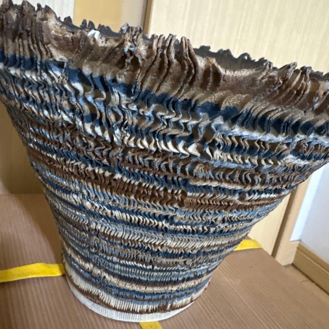 新品未使用　花器　裂開文　結晶天目　藤井茂男　優美　生け花フラワーアレンジ　共箱