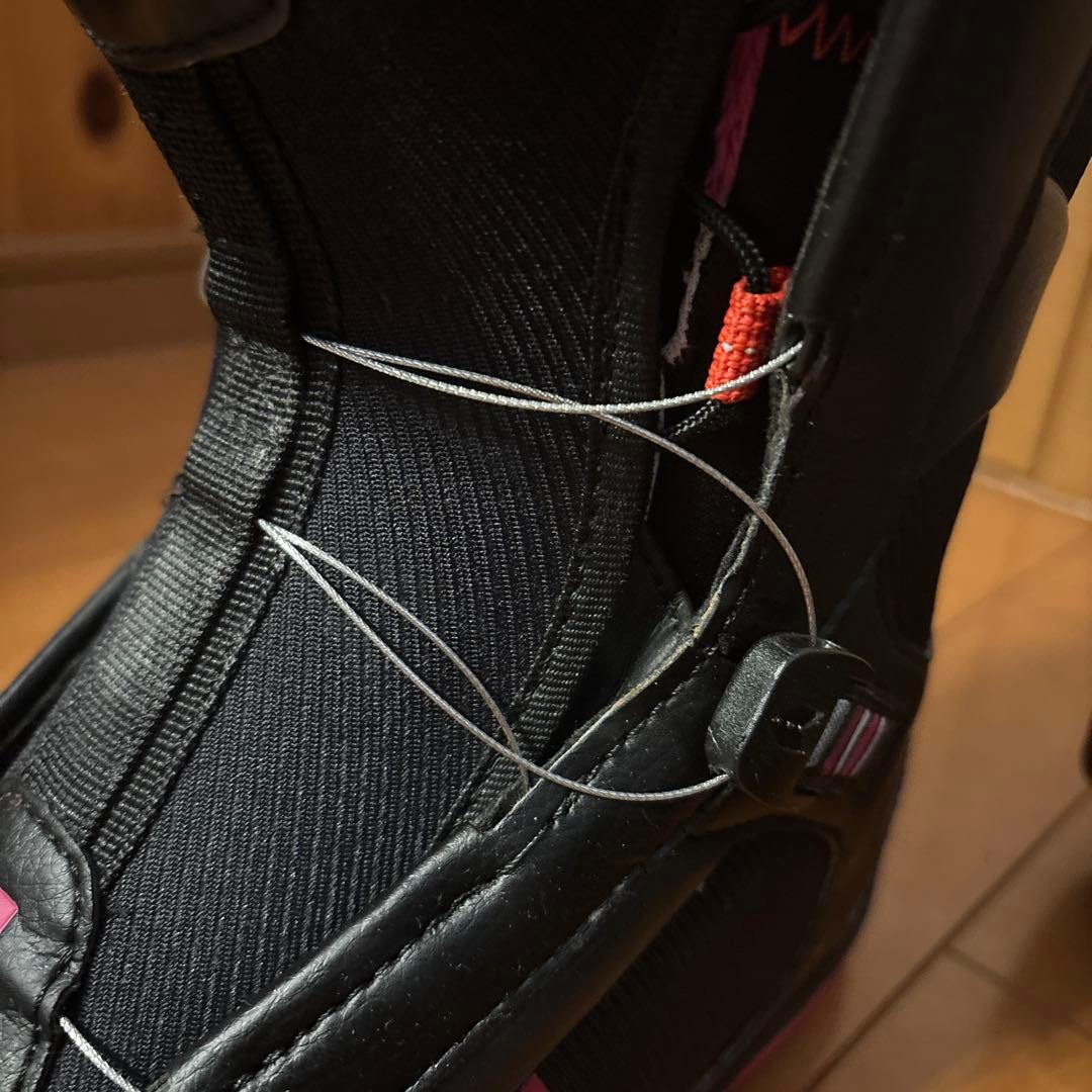 値下げ、美品！ヘッド　スノーボードブーツ ブラック/ピンク２３.５