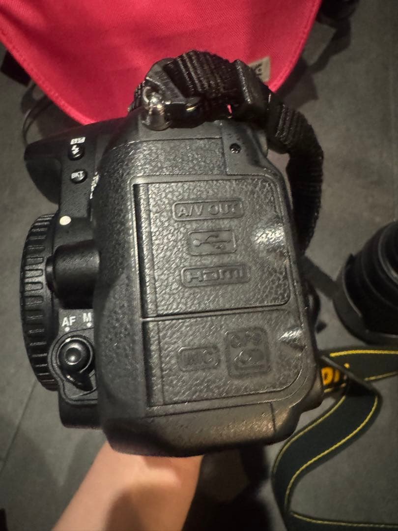 Nikon D7000 デジタル一眼レフカメラ