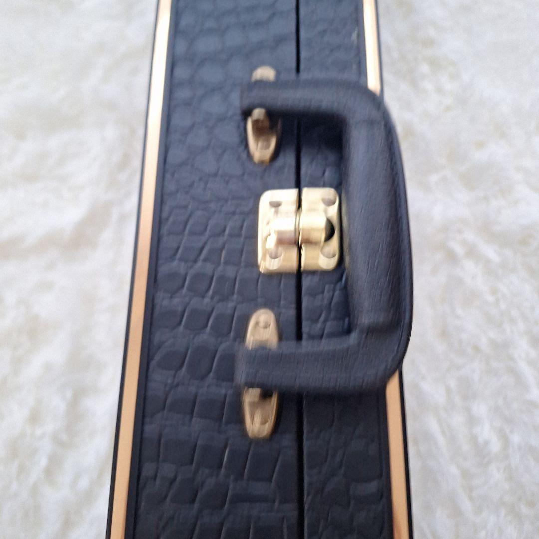 極美品【✨付属品付✨】沖縄三線 本蛇皮 和楽器 ケース付き 初心者〜