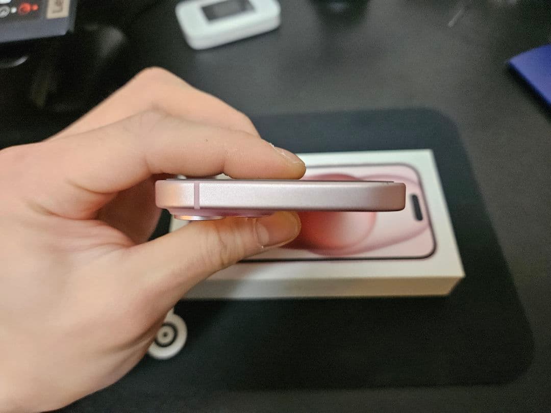 Apple iPhone 15 ピンク256G 本体