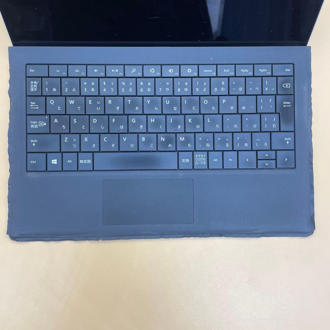 Microsoft Surface Pro 4 i5 8GB office付