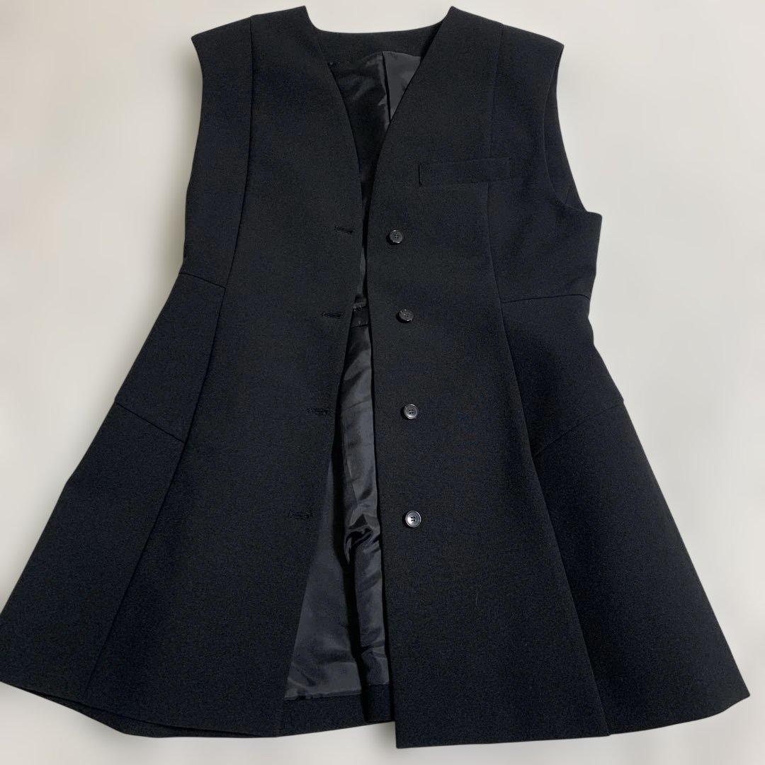 ADAM ET ROPE リサイクルポリエステルノーカラージレ