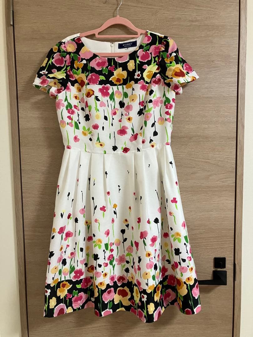 エムズグレーシー　花柄 半袖ひざ丈ワンピース42
