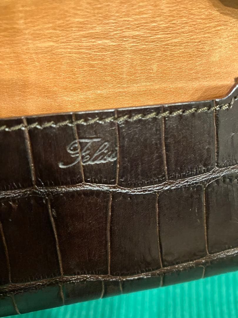 【美品】Felisi 名刺入れ フェリージ カードケース　クロコ型押　909