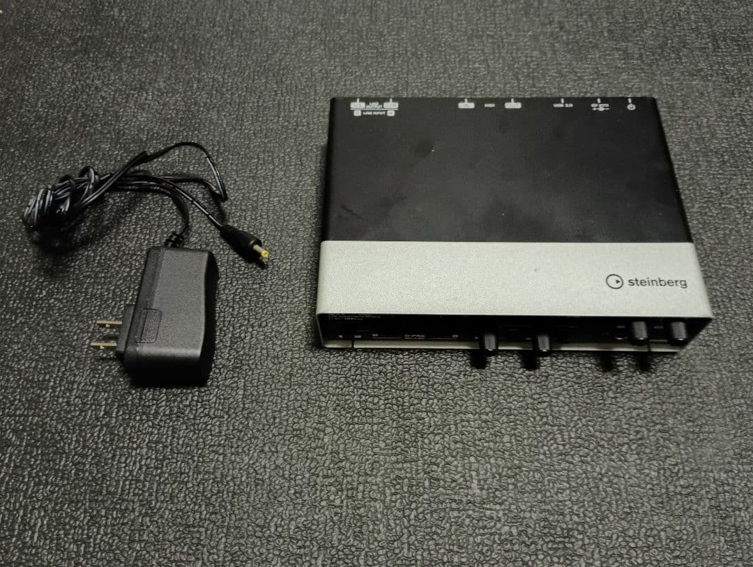 Roland UR242 オーディオインターフェース