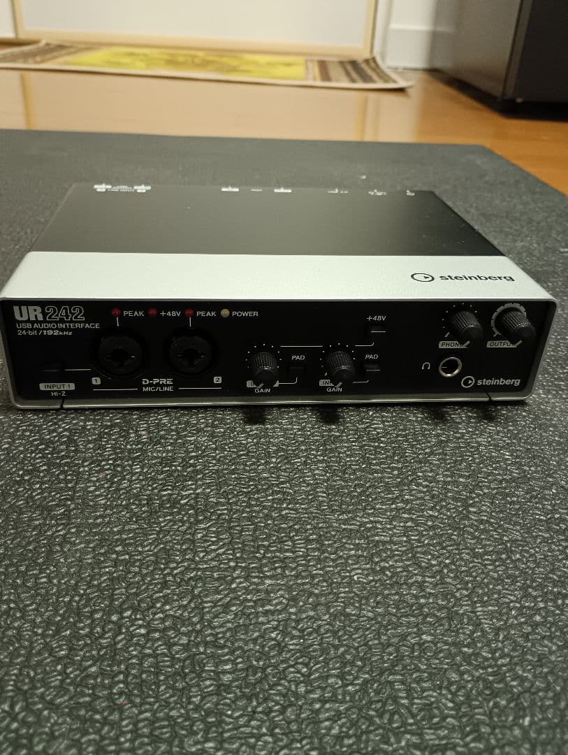 Roland UR242 オーディオインターフェース