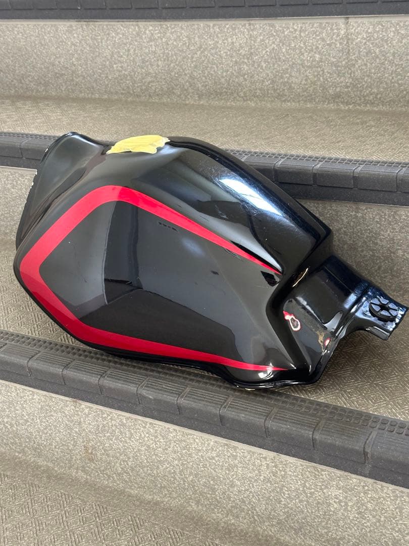 FTR223 ガソリンタンク