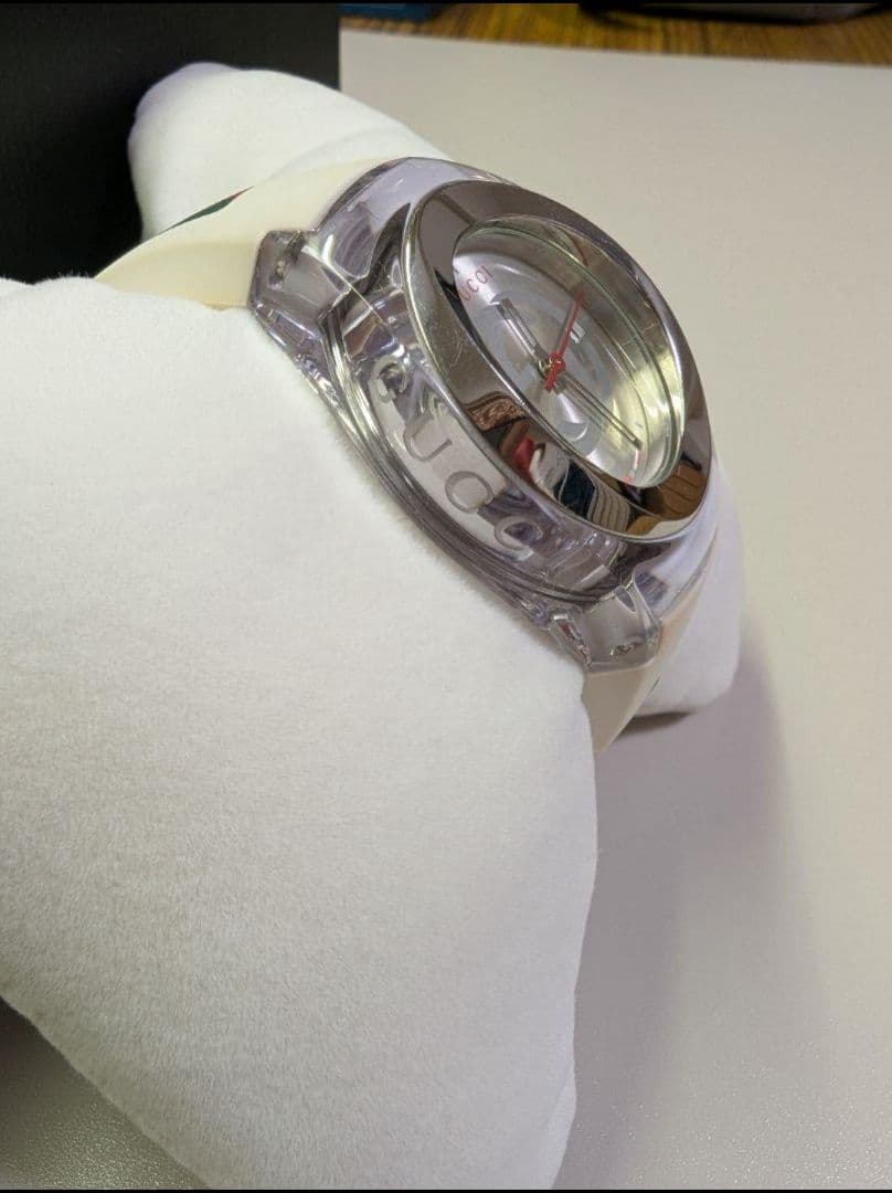 GUCCIシンク　ホワイト☆美品☆