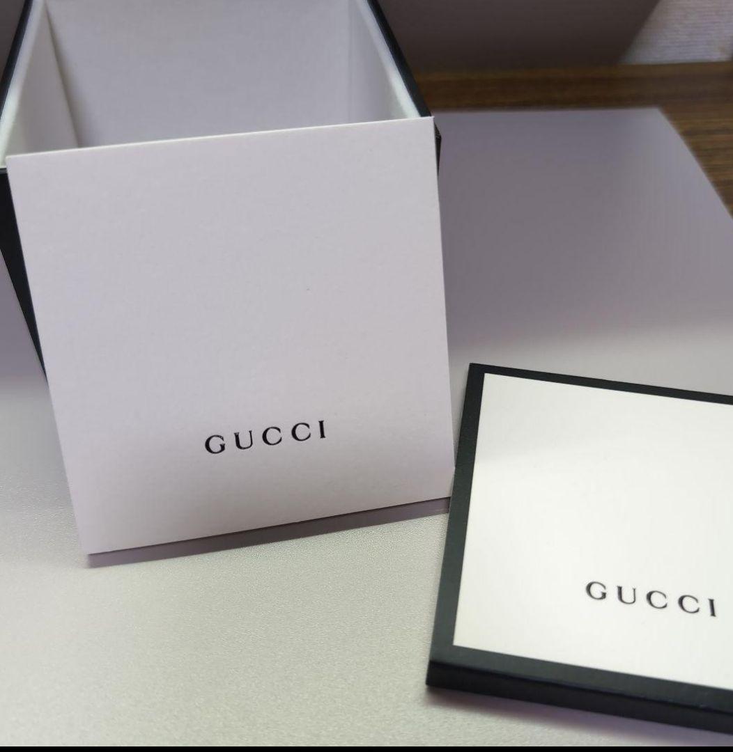 GUCCIシンク　ホワイト☆美品☆