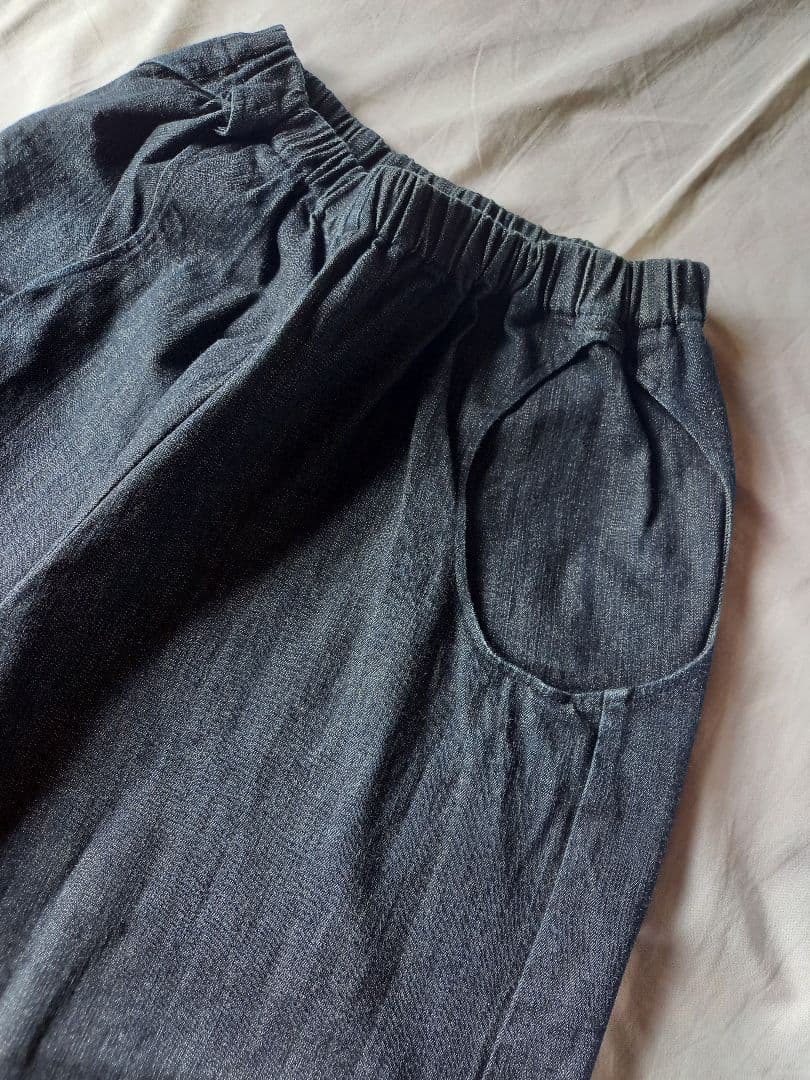 nuuno. デニムコッペパンツ