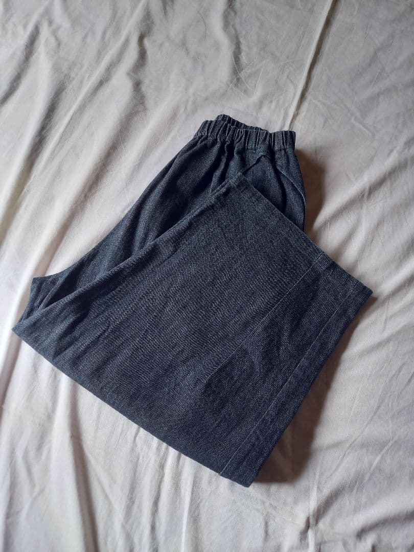 nuuno. デニムコッペパンツ