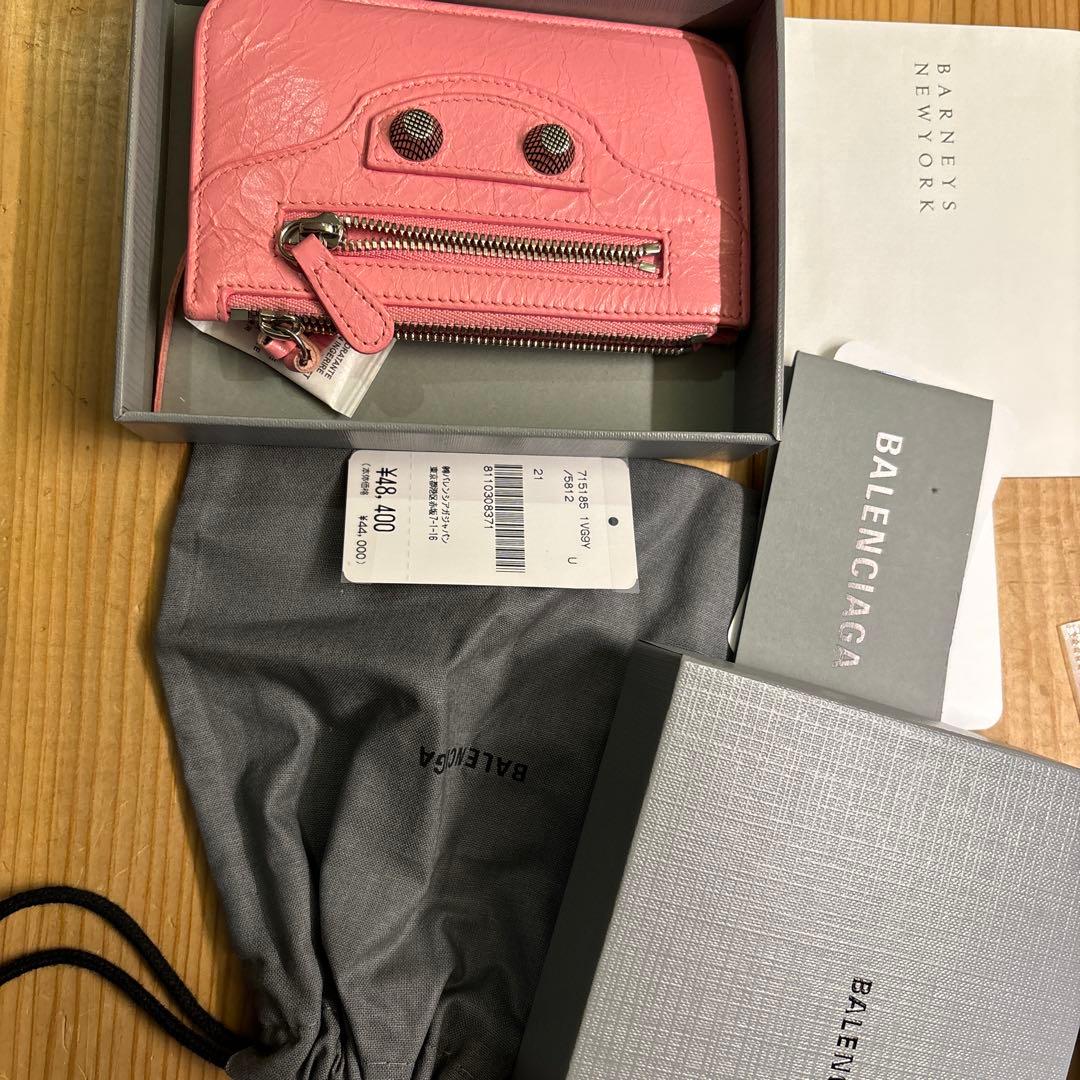 usedバレンシアガ　財布　カードケース　現行品ピンク