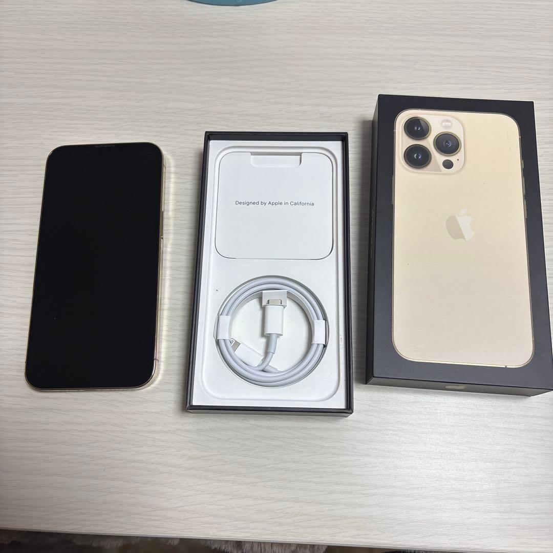 iPhone13 Pro 512GB SIMフリー 美品 箱付