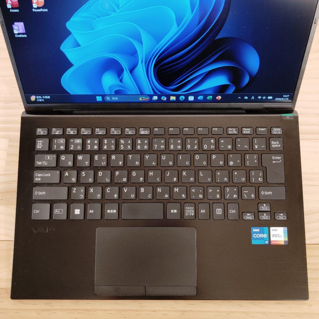 美品 VAIO Pro PK 爆速 第12世代i7搭載 16GB 500GB
