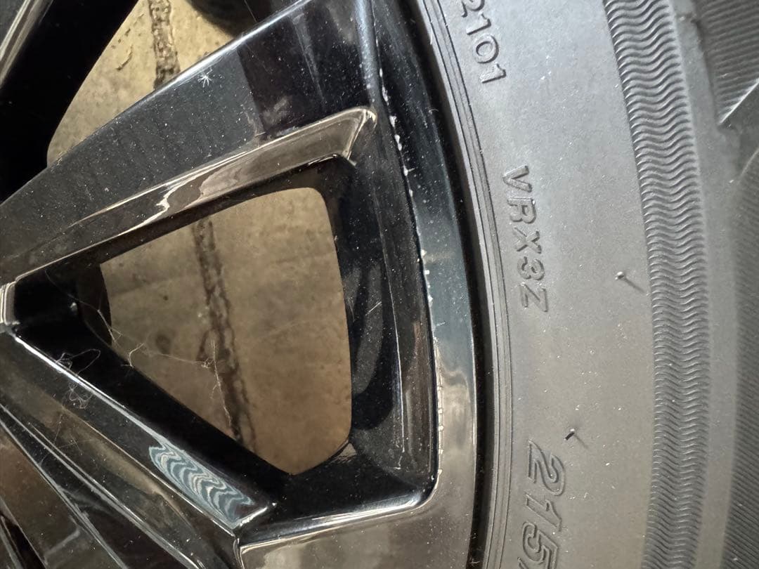 スタッドレス　ブリザックVRX3 2023 リフター　ベルランゴ　ドブロ