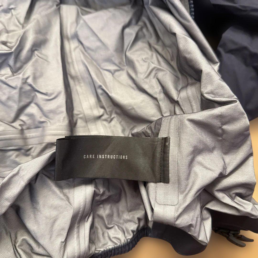 Rapha GORE-TEX レディースウィンドブレーカー ネイビー