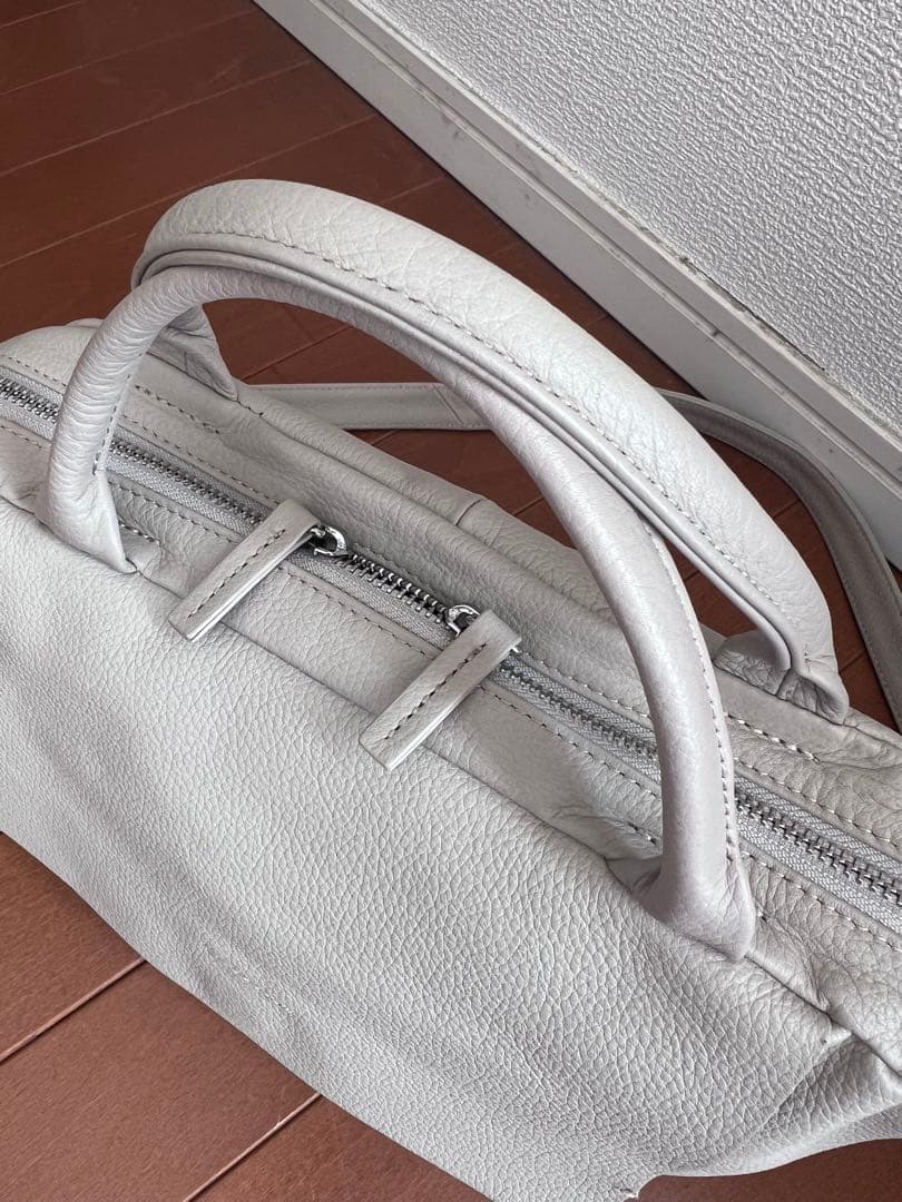 ear PAPILLONNER レザーフラップバッグS