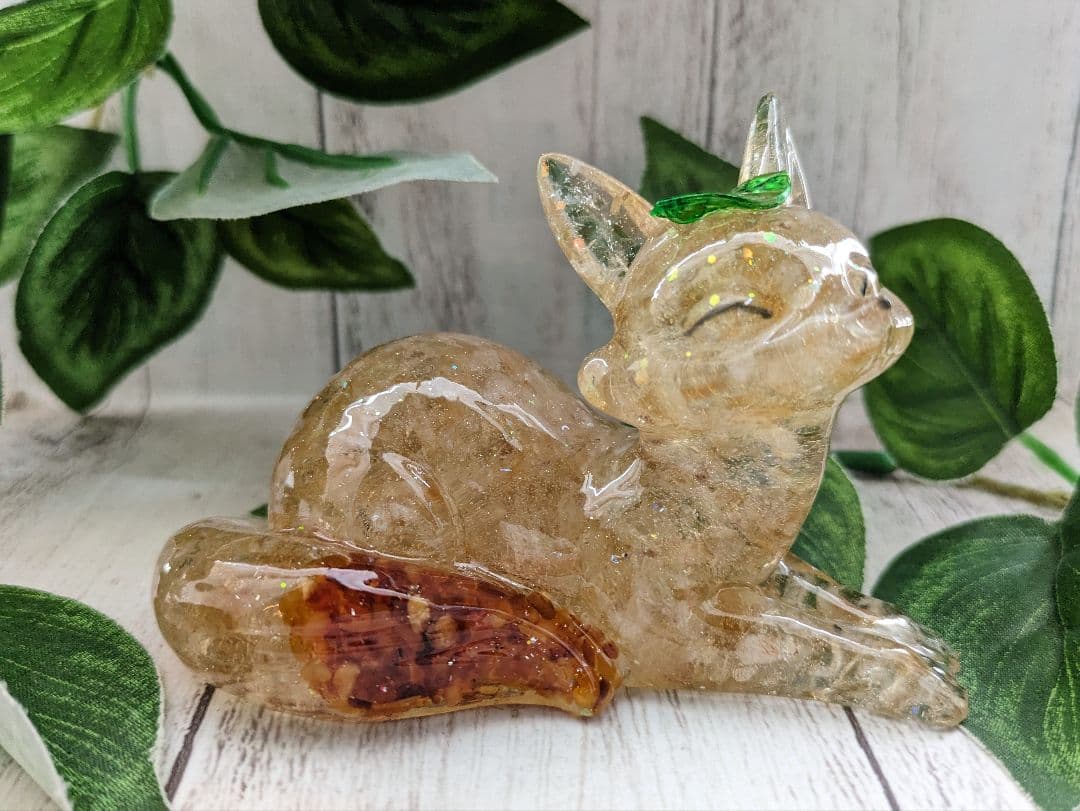 【琥珀】エンジェルオーラクォーツのきつねさん形オルゴナイト☆他３点