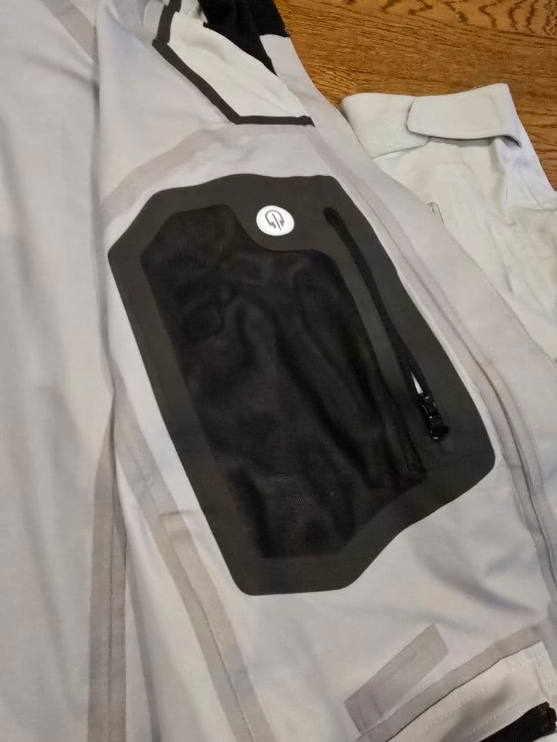 MAMMUT スキーウェア　上下