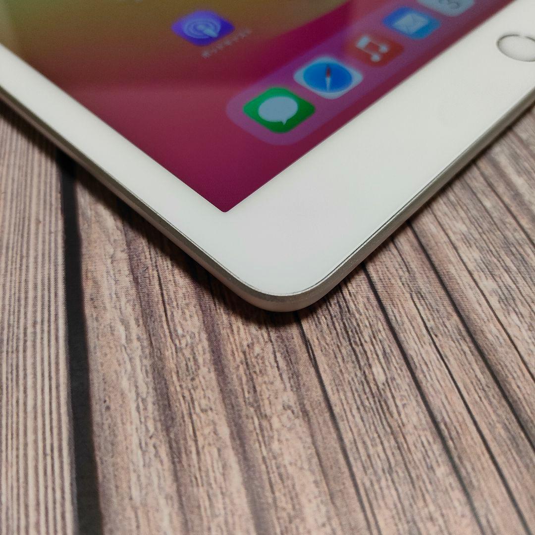 iPad 第8世代 32GB シルバー 美品