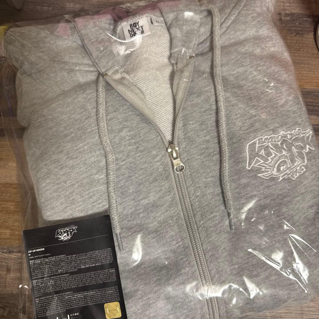BOYNEXTDOOR ボネクド KNOCK ON フーディー パーカー M