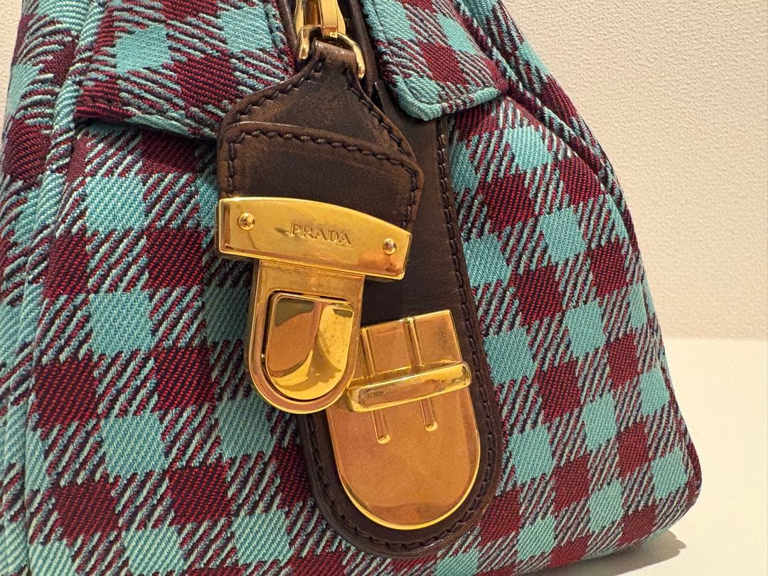 PRADA バッグ　紗栄子