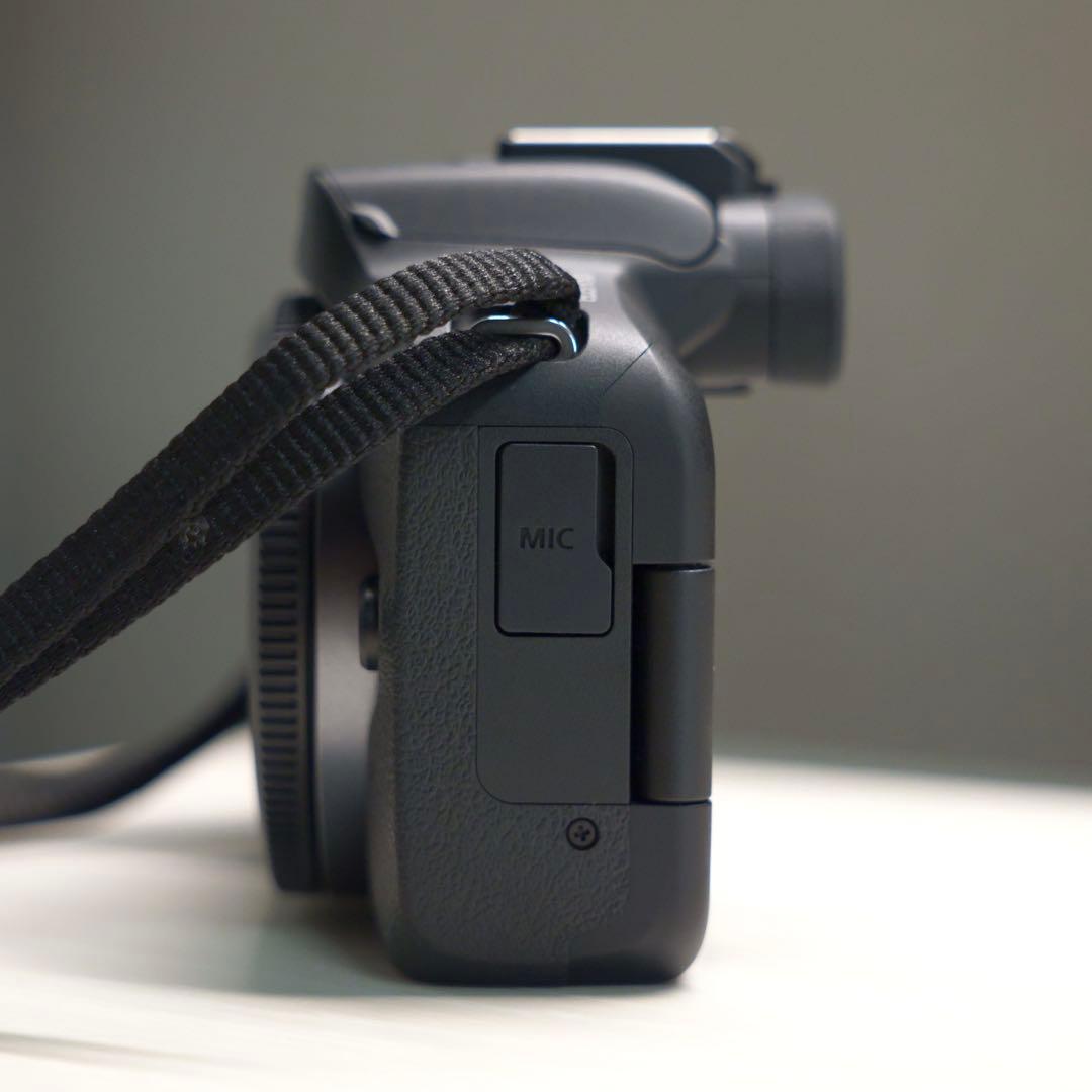 デジタルカメラ Canon EOS R50 + 18-150mm + 18-45mm