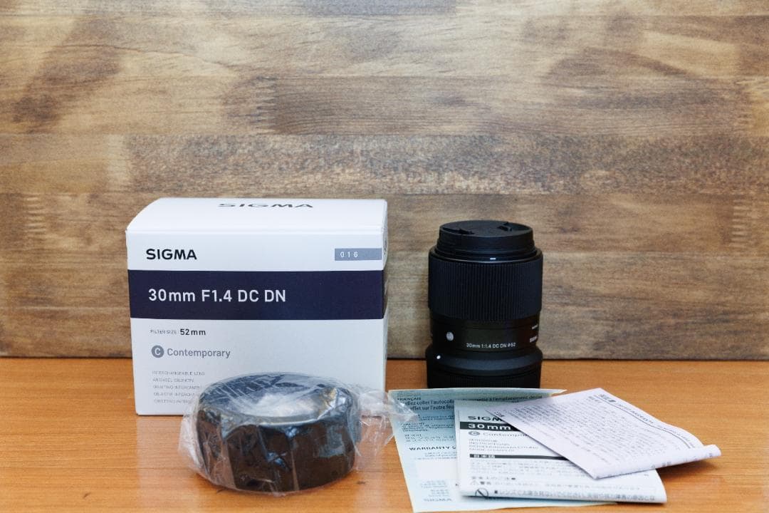 SIGMA Contemporary 30mm F1.4 DCDN RFマウント