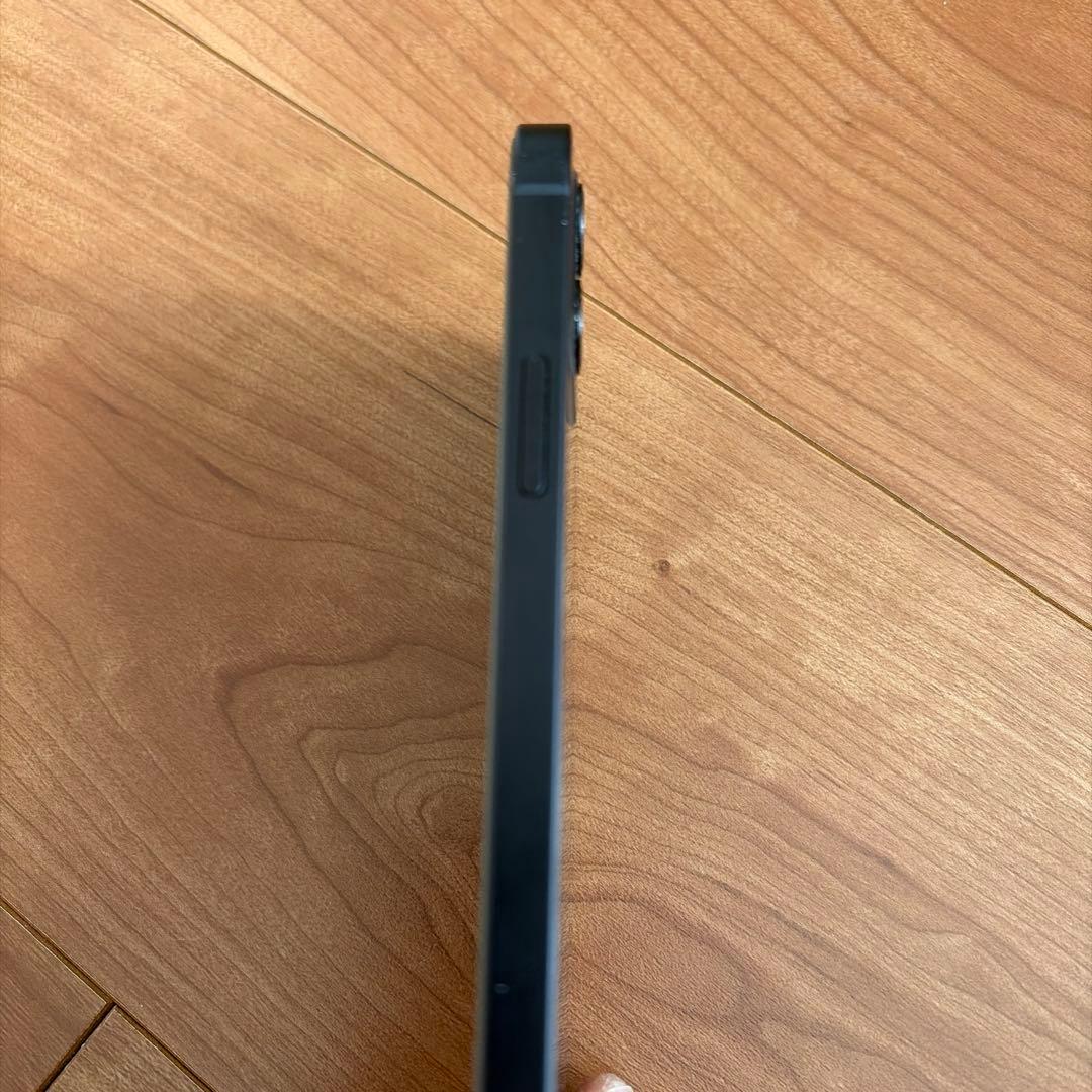 ★美品☆香港版iPhone12 ブラック128GB デュアルSシャッター音なし