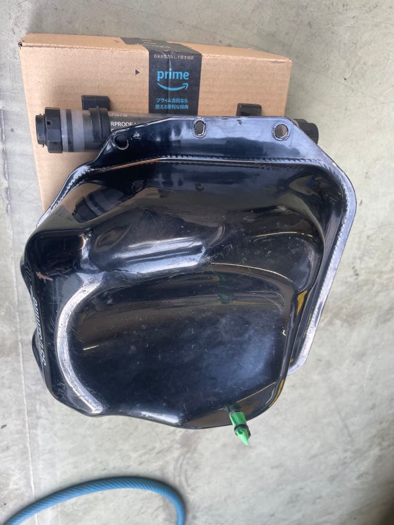 グランドアクシス100 タンク