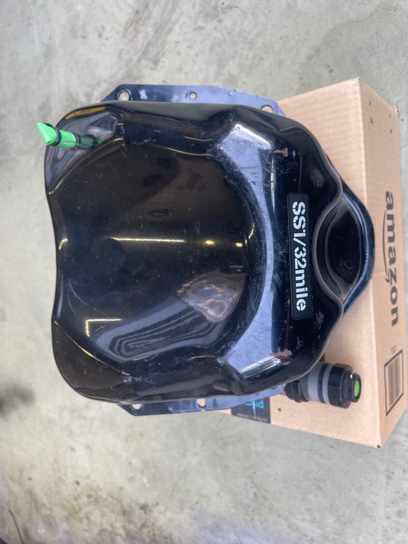 グランドアクシス100 タンク