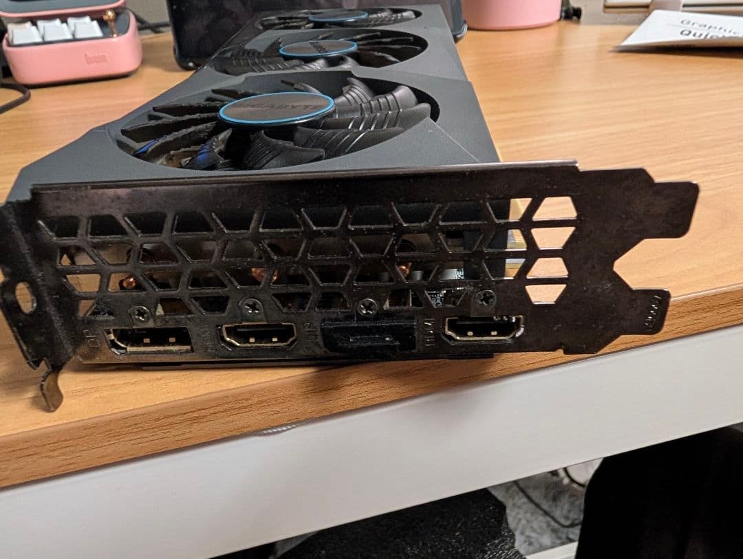 グラフィックボード・グラボ・ビデオカード GIGABYTE EAGLE GEFORCE RTX3070