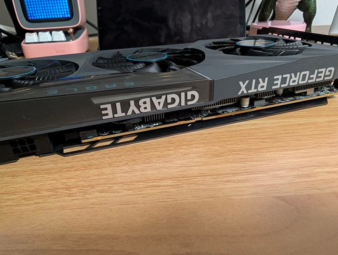 グラフィックボード・グラボ・ビデオカード GIGABYTE EAGLE GEFORCE RTX3070