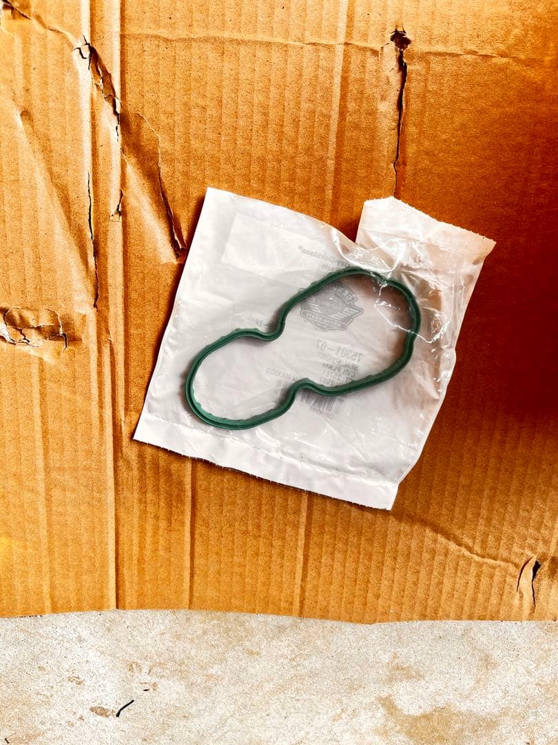 スポーツスター　タンク