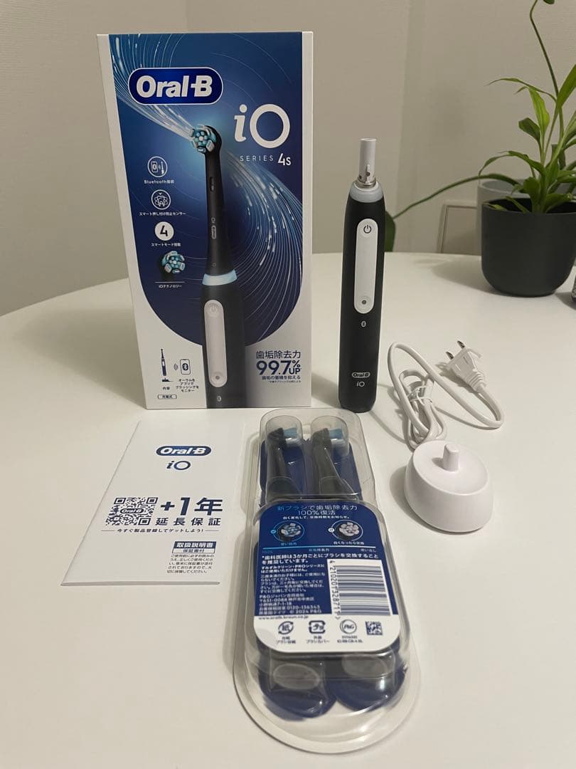 Oral-B iO Series 4s 電動歯ブラシ本体　替えブラシ