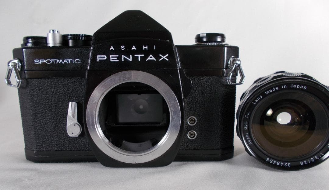 フィルムカメラ 整備済　Pentax SP　+ レンズ 28mm　U274