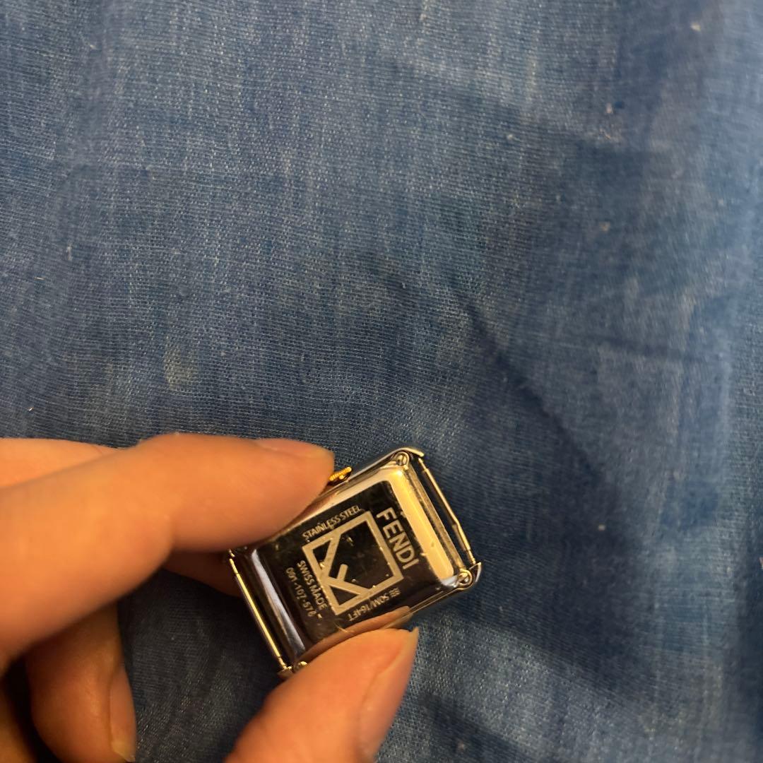 FENDI 時計 ゴールド ブラック 長方形