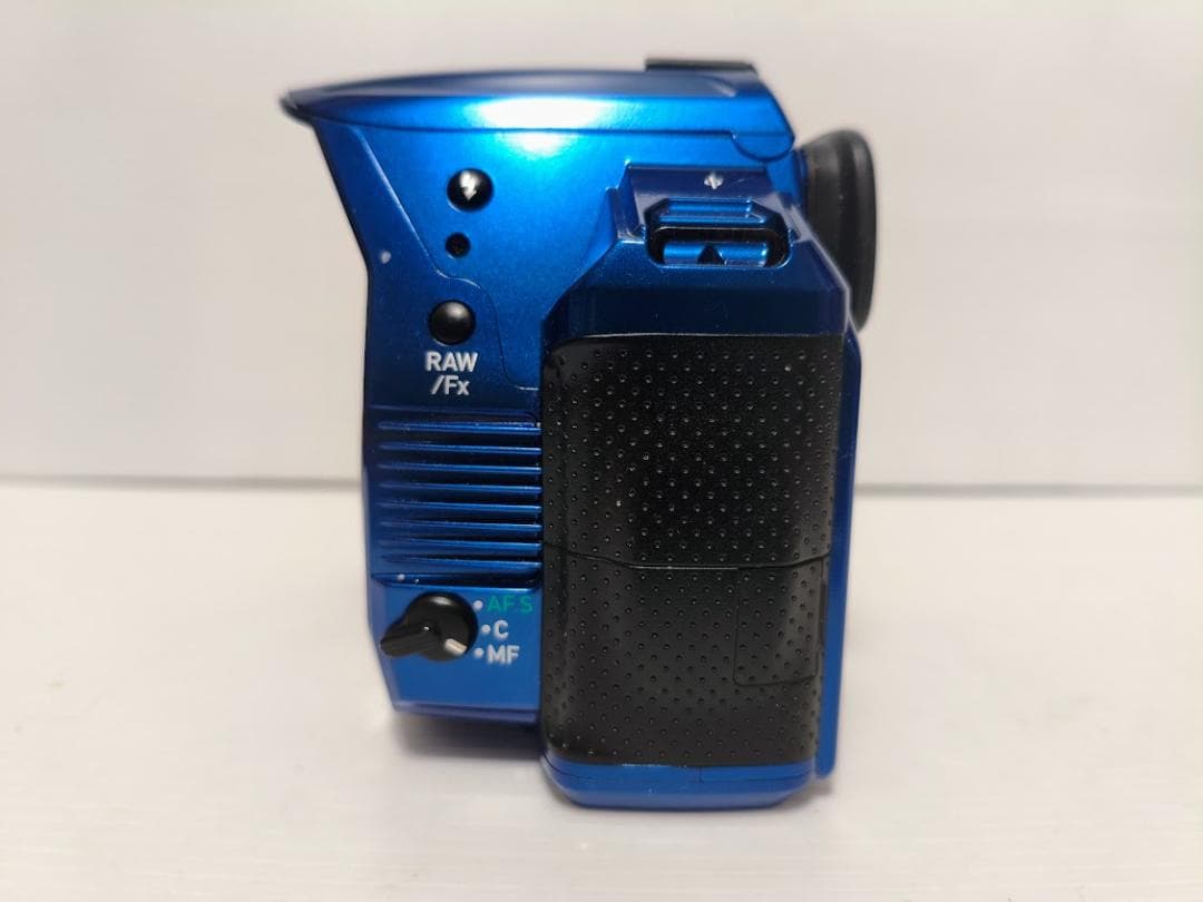 パンダニゴウ 【黒死病対策】【内臓電池交換】PENTAX K-30 青